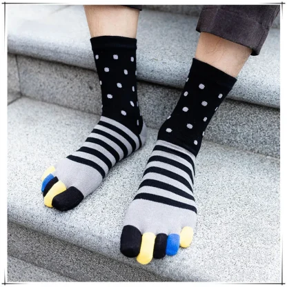 Striped Contrast Five Toe Socks