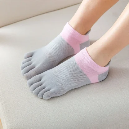 Sporty Style Toe Socks - Image 3