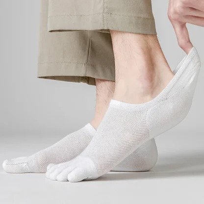 Active Toe-Hugging Crew Socks - Image 3