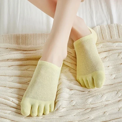 Sheer Mesh Ankle Toe Socks - Image 4