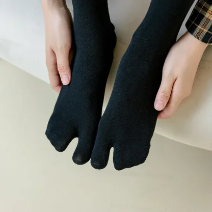 Cutie Two-Split Toe Socks - Image 5