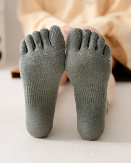 Medium Tube Spring Toe Socks - Image 3