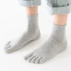 Plain Socks with Five Toes
