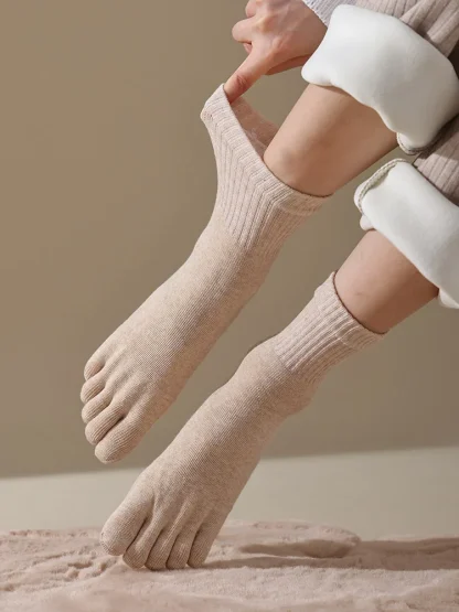 Warm Toe Separator Socks